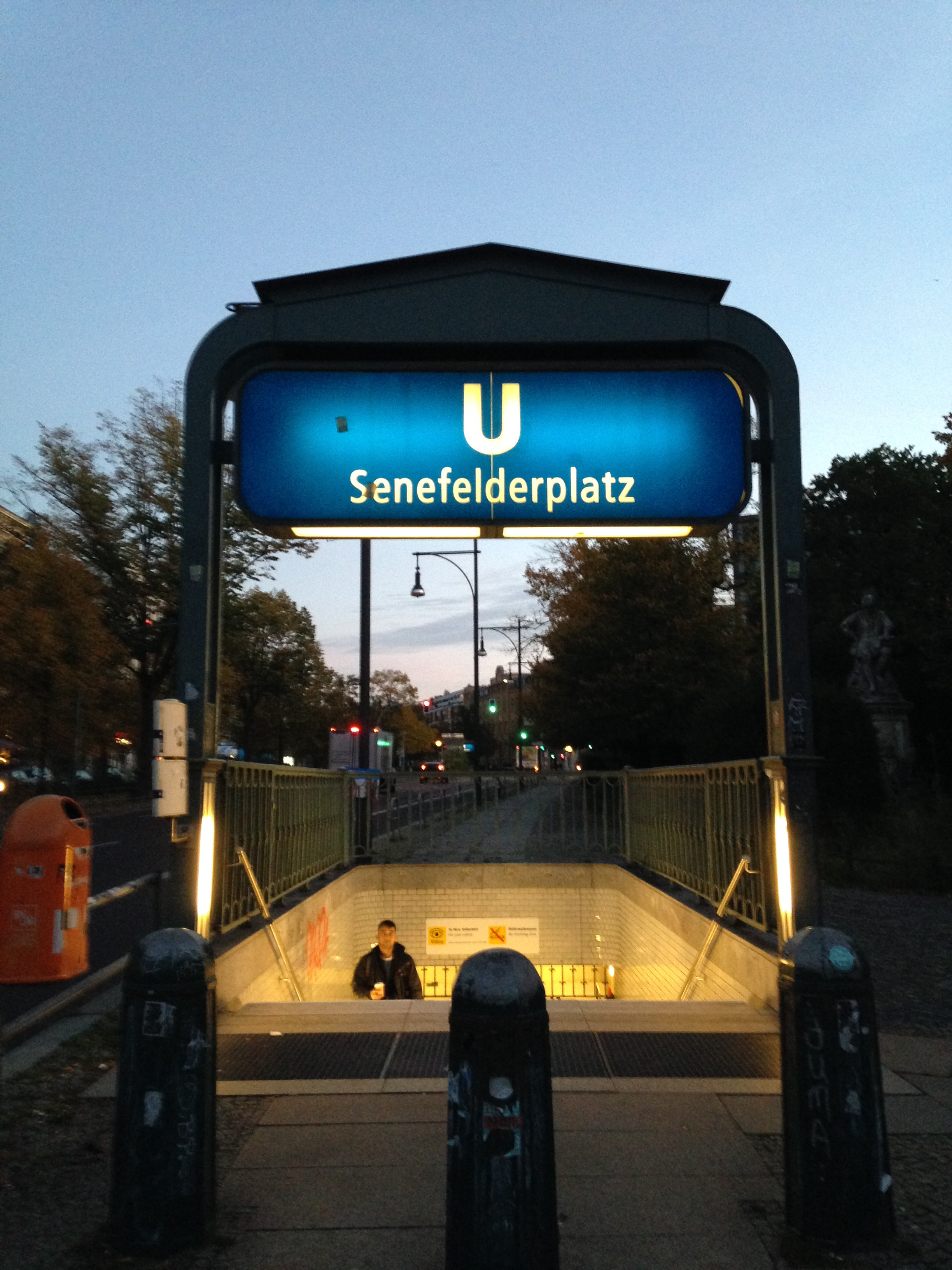 Senefelderplatz